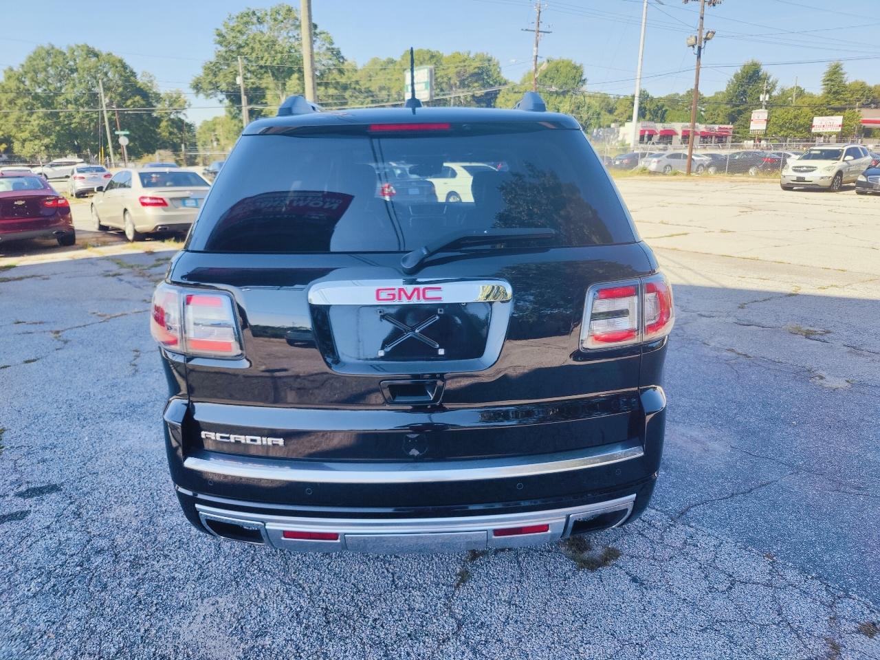 GMC Acadia Denali FWD 2016