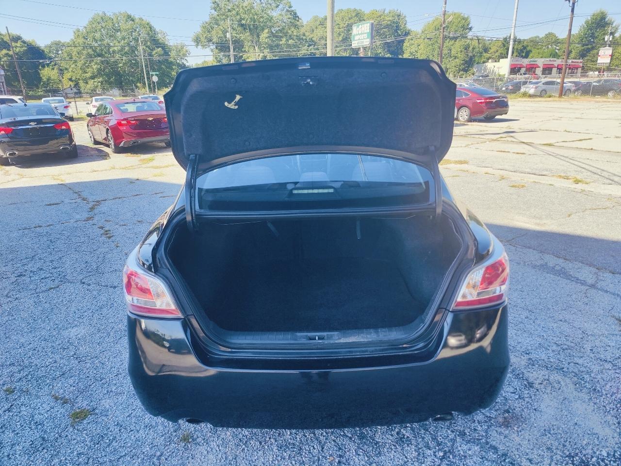 Nissan Altima 2.5 SV 2015