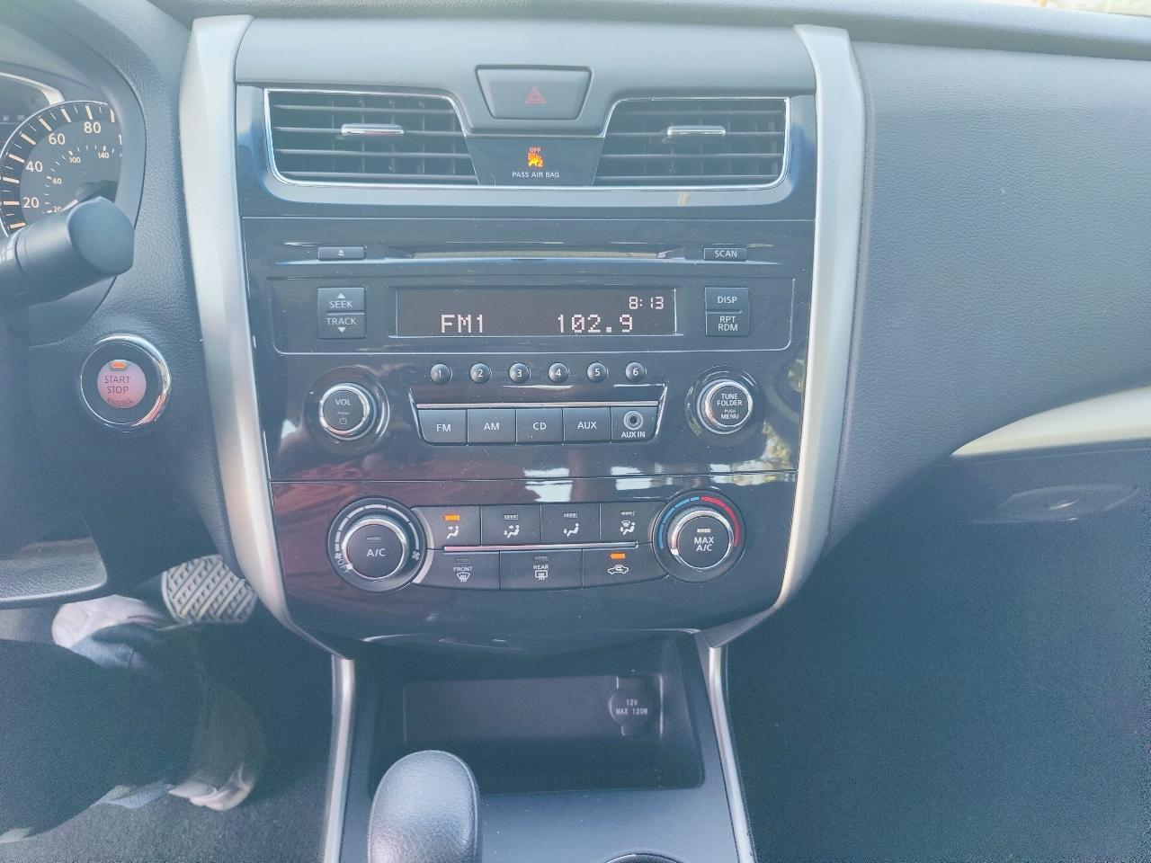 Nissan Altima 2.5 SV 2015