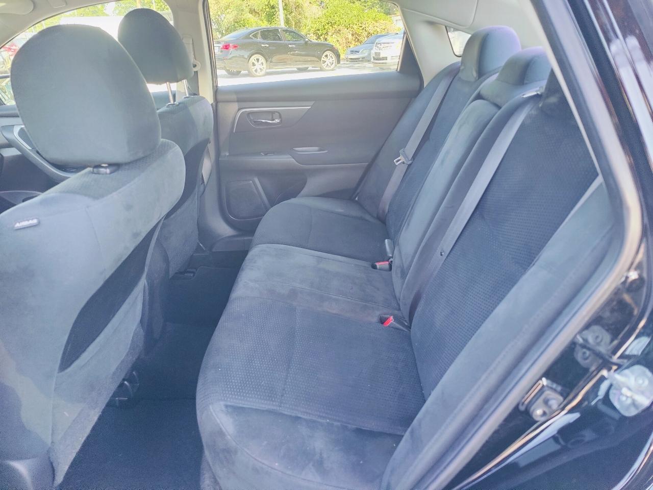 Nissan Altima 2.5 SV 2015