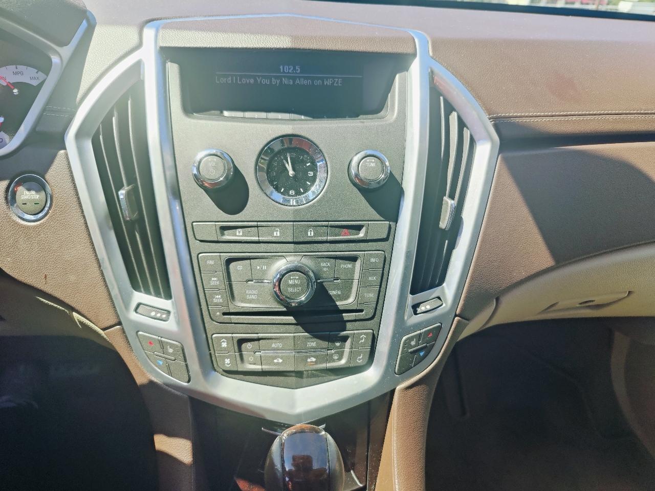 Cadillac SRX Luxury Collection 2010