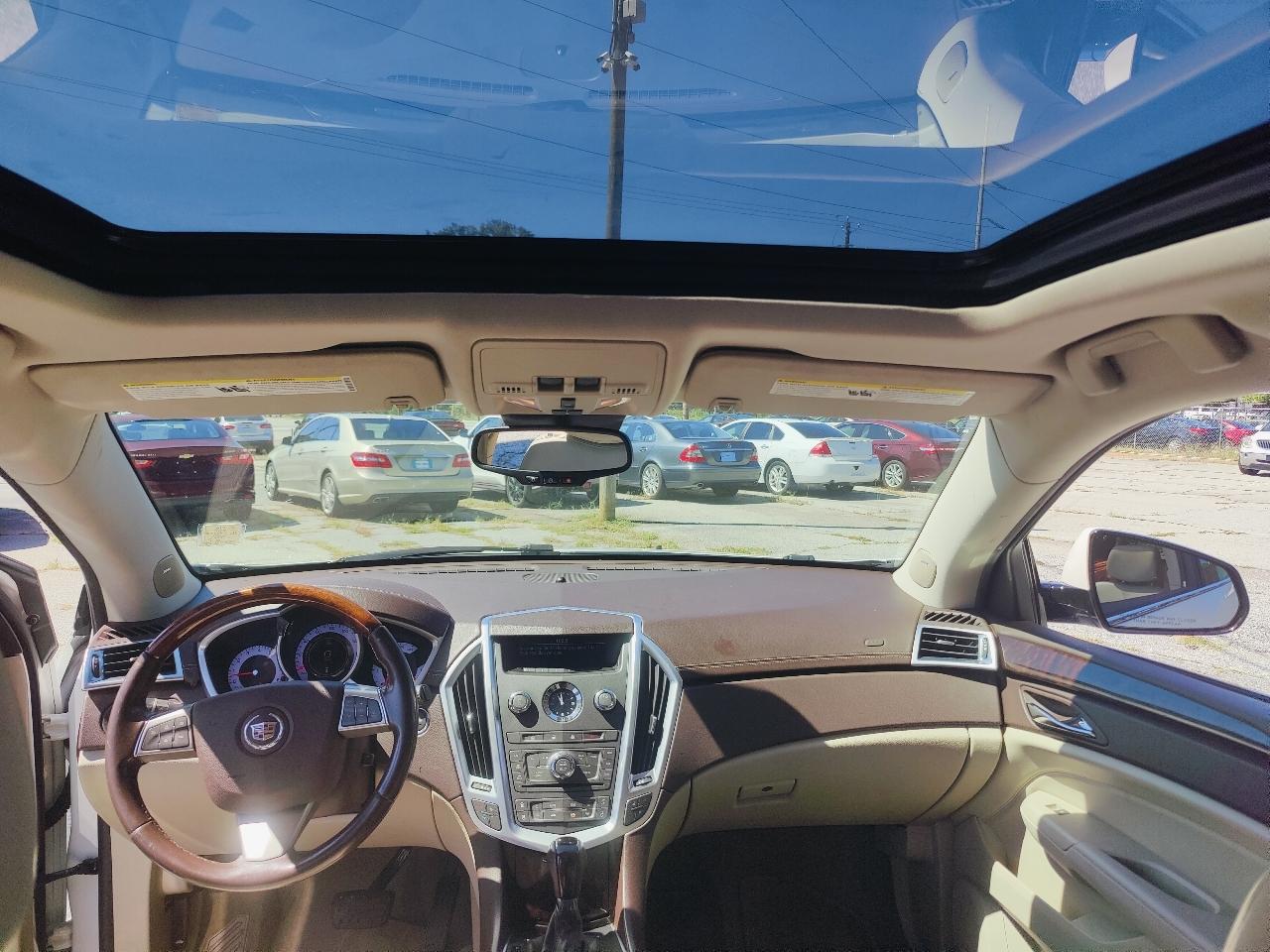 Cadillac SRX Luxury Collection 2010