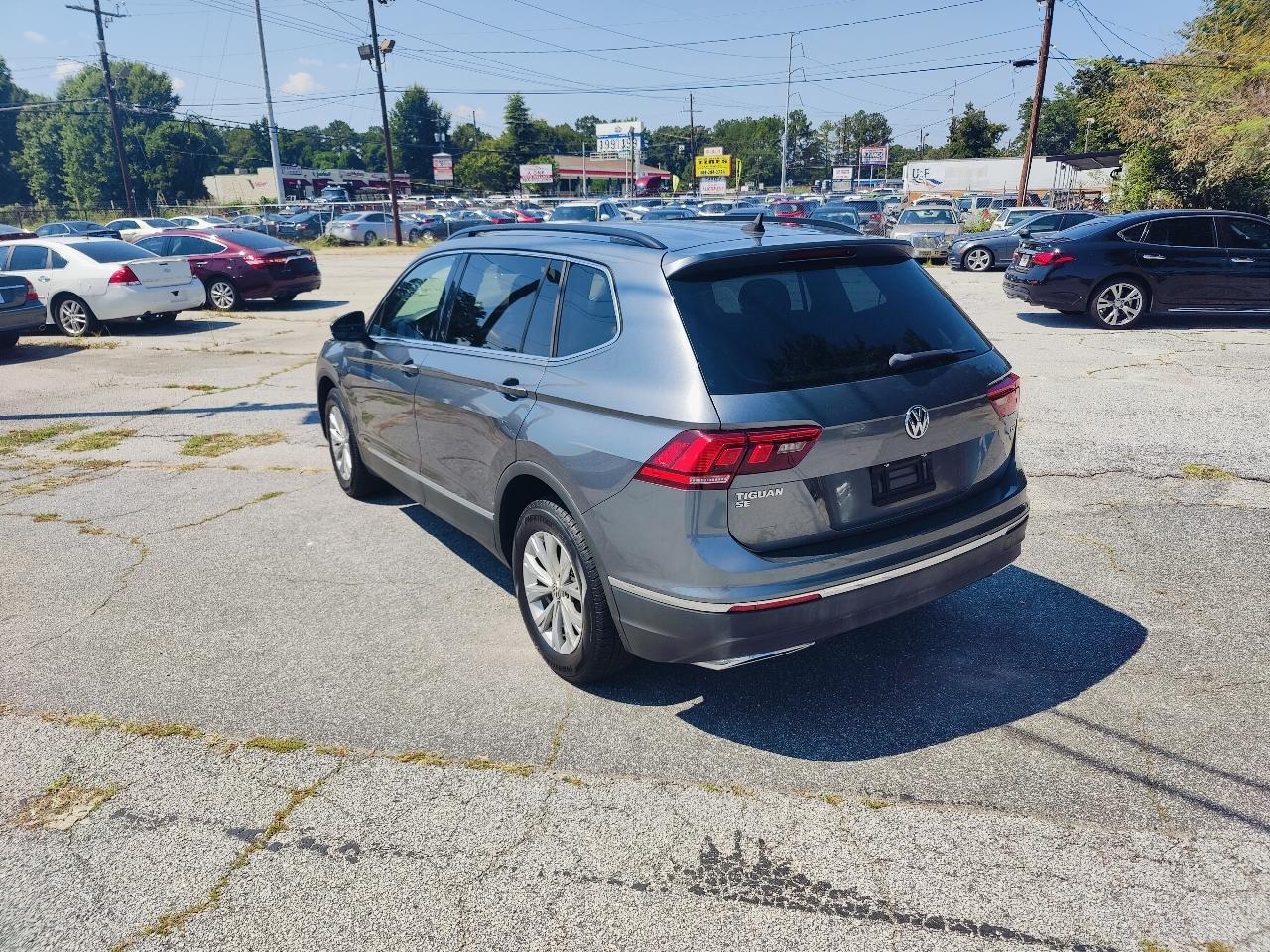 Volkswagen Tiguan SE 2018