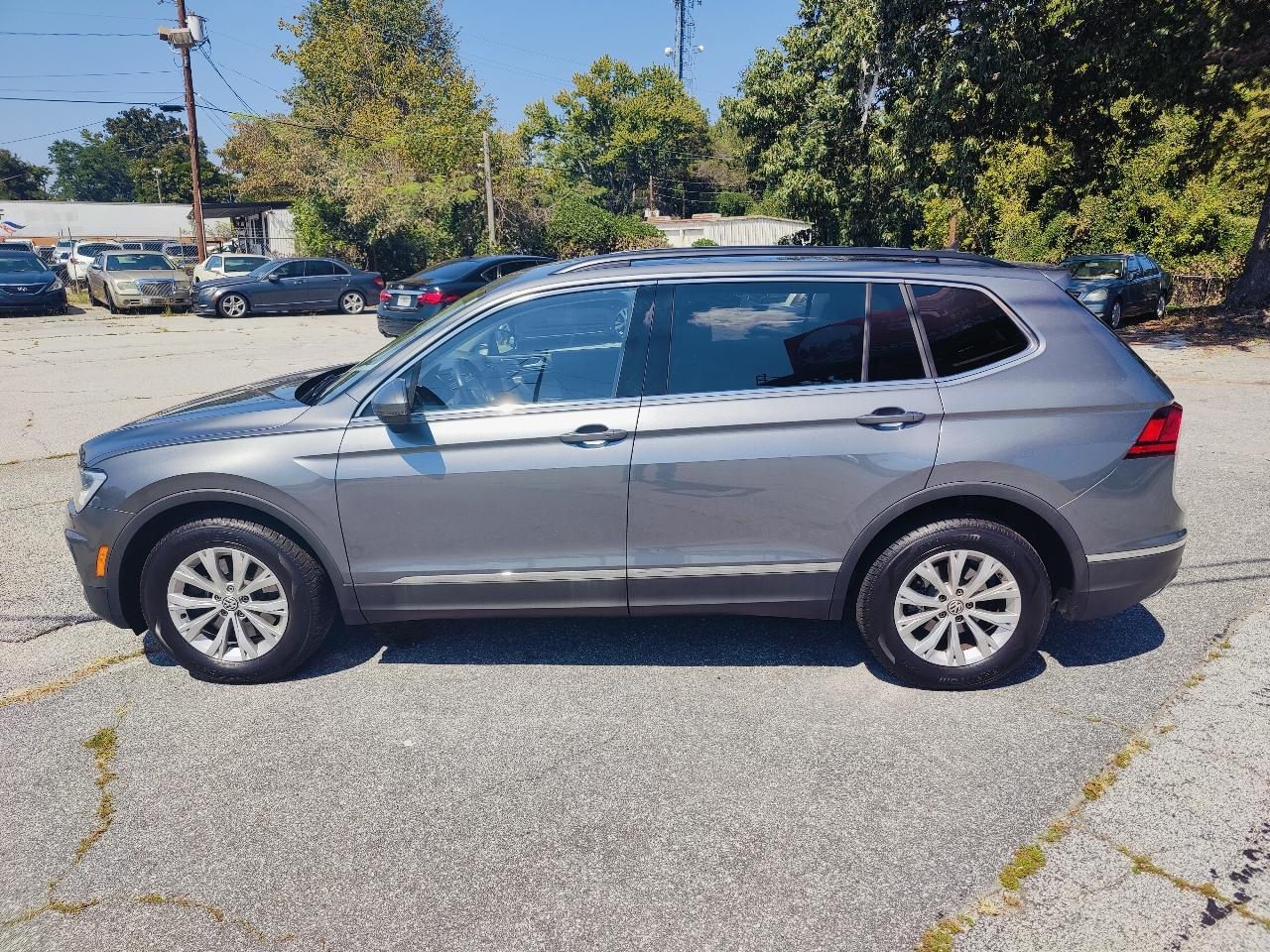 Volkswagen Tiguan SE 2018