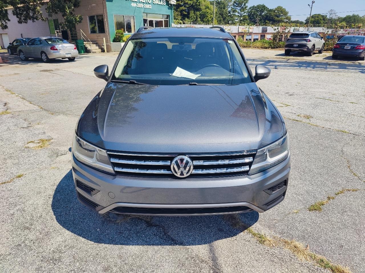 Volkswagen Tiguan SE 2018