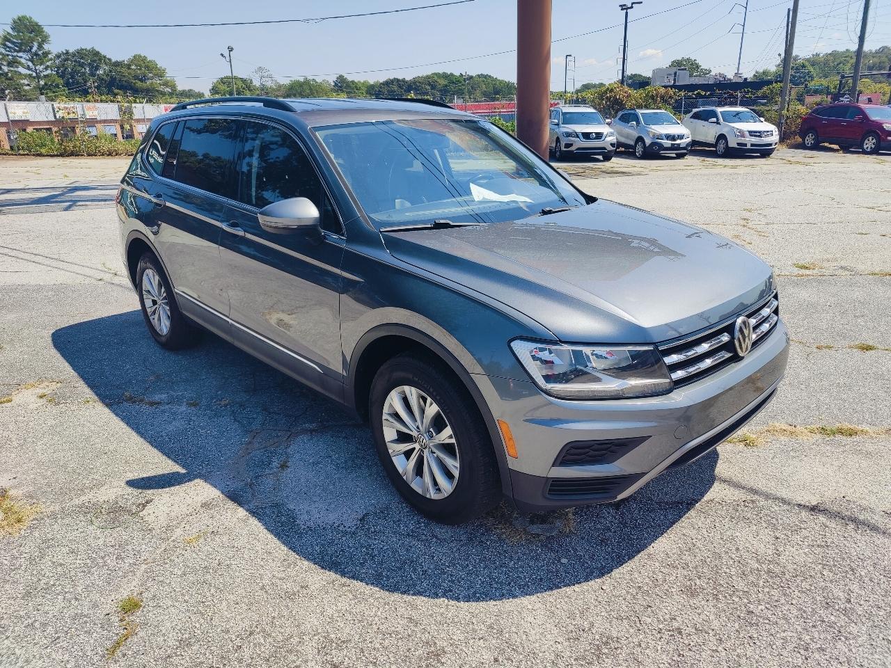 Volkswagen Tiguan SE 2018