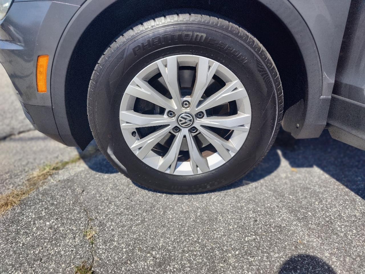 Volkswagen Tiguan SE 2018