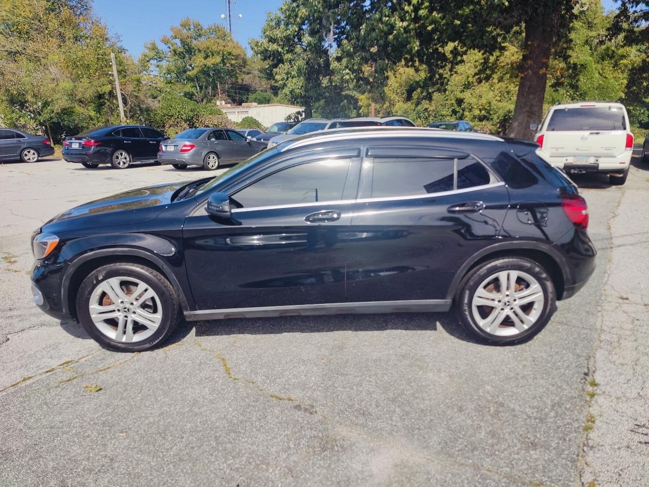 Mercedes-Benz GLA-Class GLA250 2019