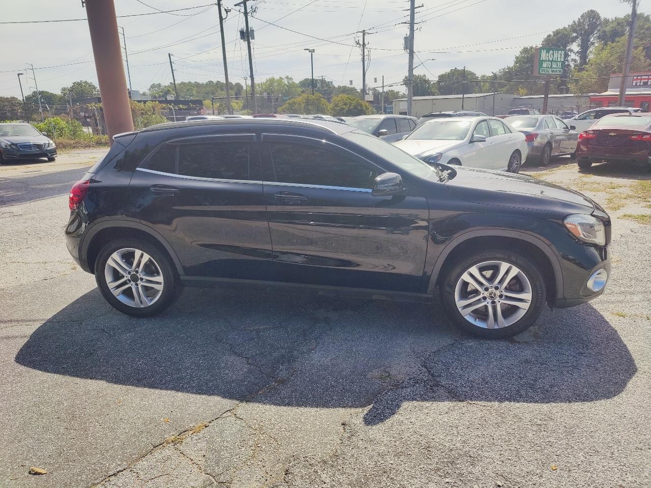 Mercedes-Benz GLA-Class GLA250 2019