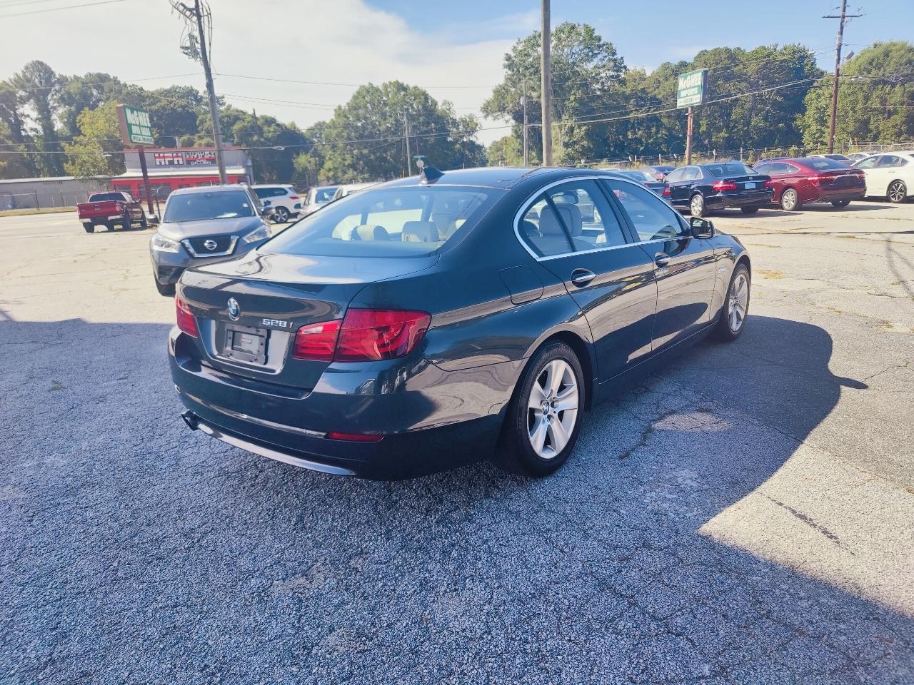BMW 5-Series 528i 2013