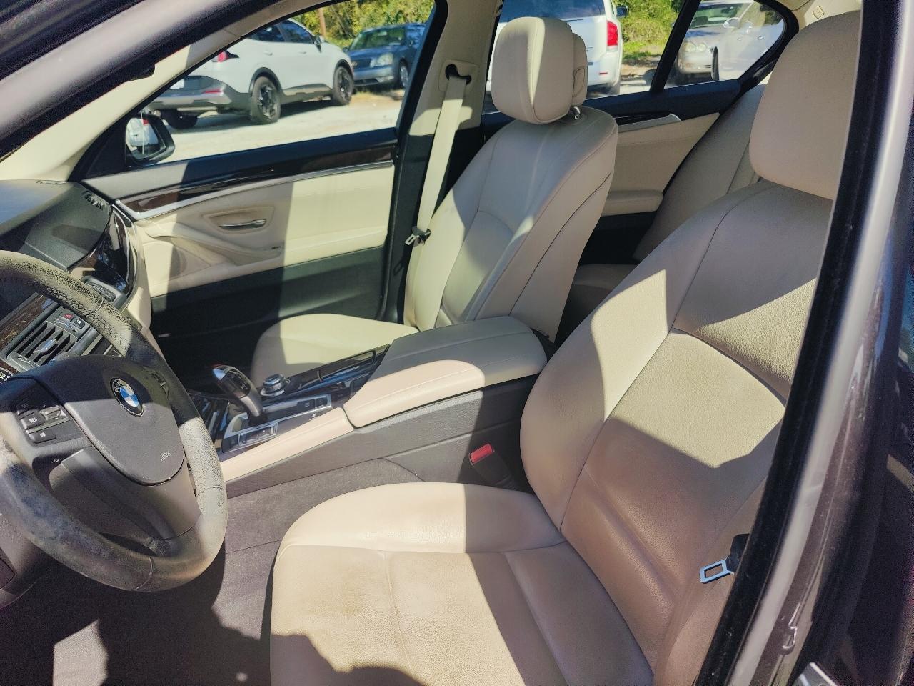 BMW 5-Series 528i 2013