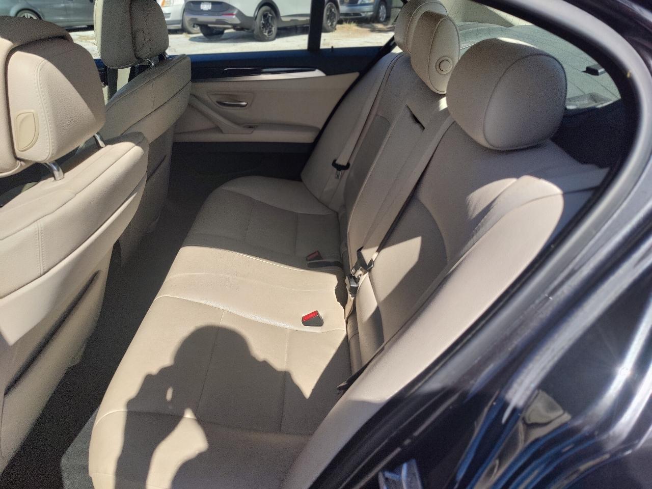 BMW 5-Series 528i 2013