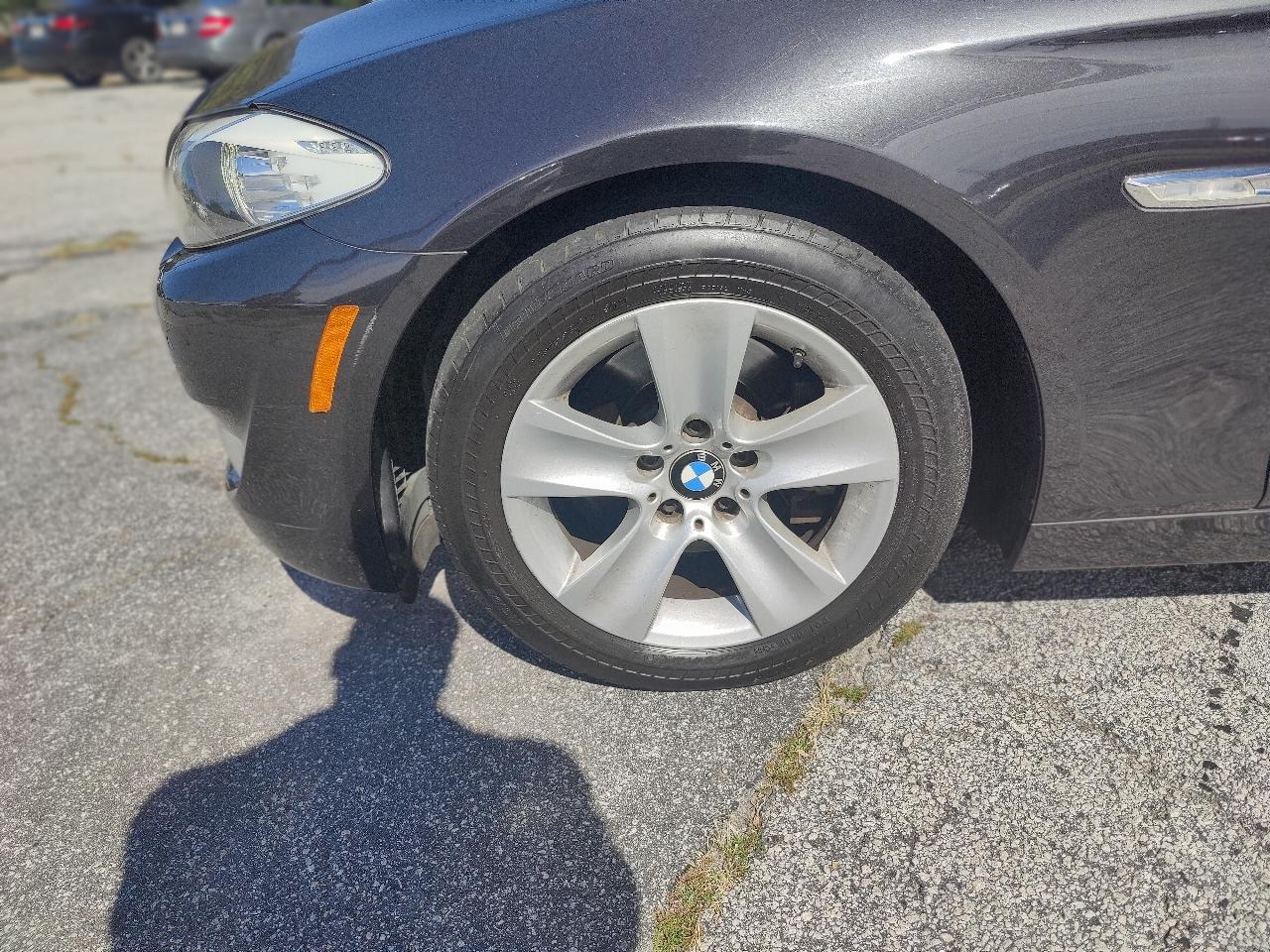 BMW 5-Series 528i 2013