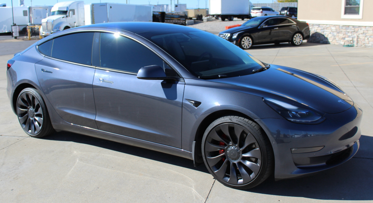 2021 Tesla Model 3 Performance photo 10
