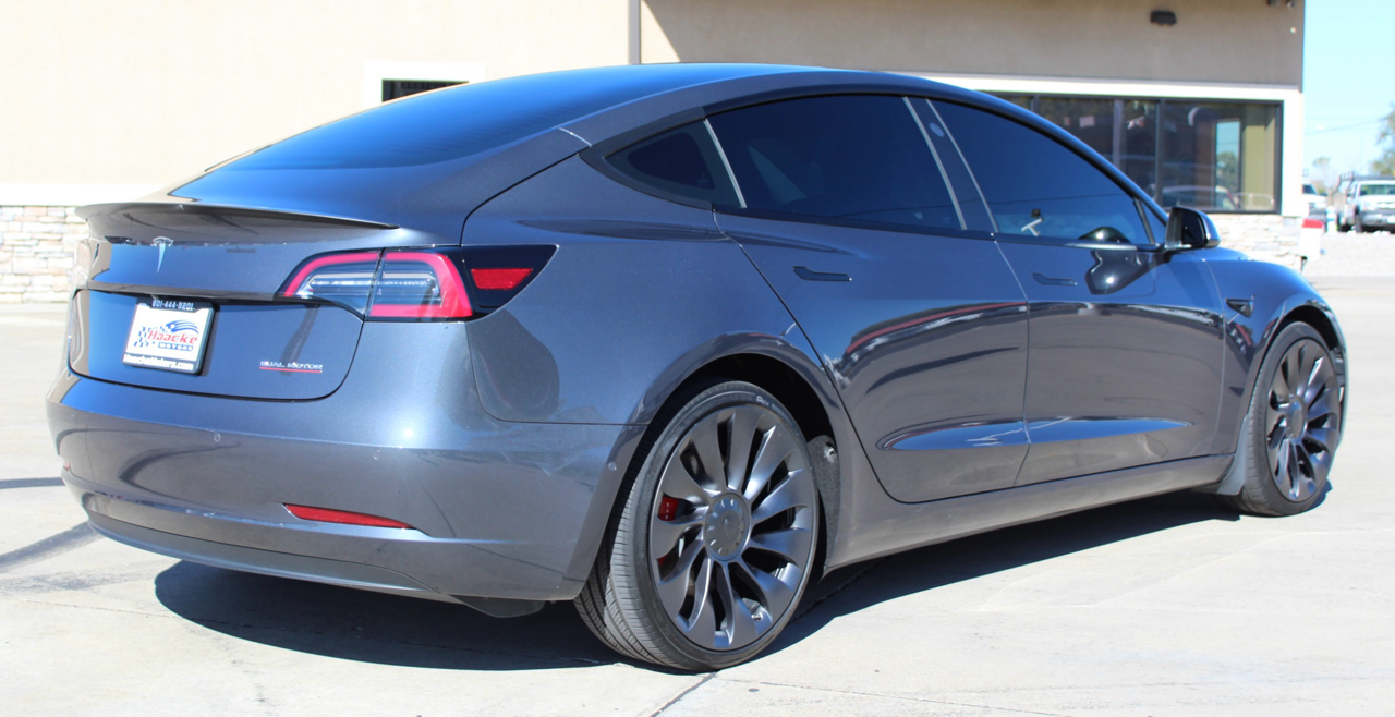 2021 Tesla Model 3 Performance photo 13