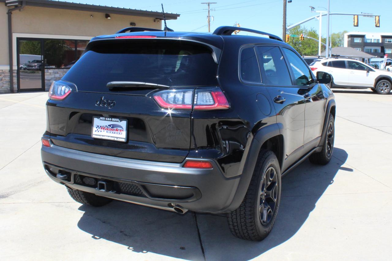 Jeep Cherokee Latitude 4WD 2022
