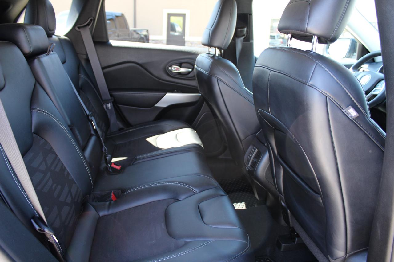 Jeep Cherokee Latitude 4WD 2022