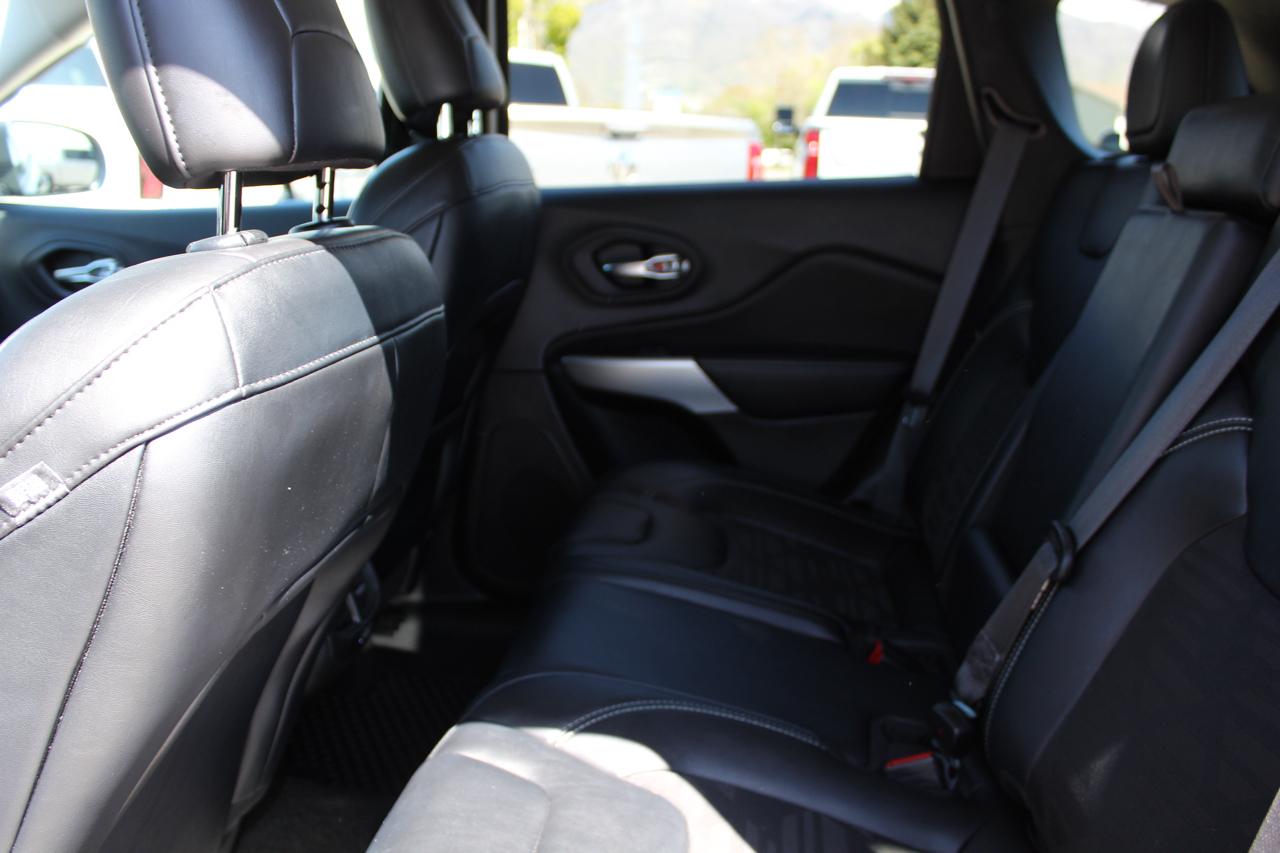 Jeep Cherokee Latitude 4WD 2022