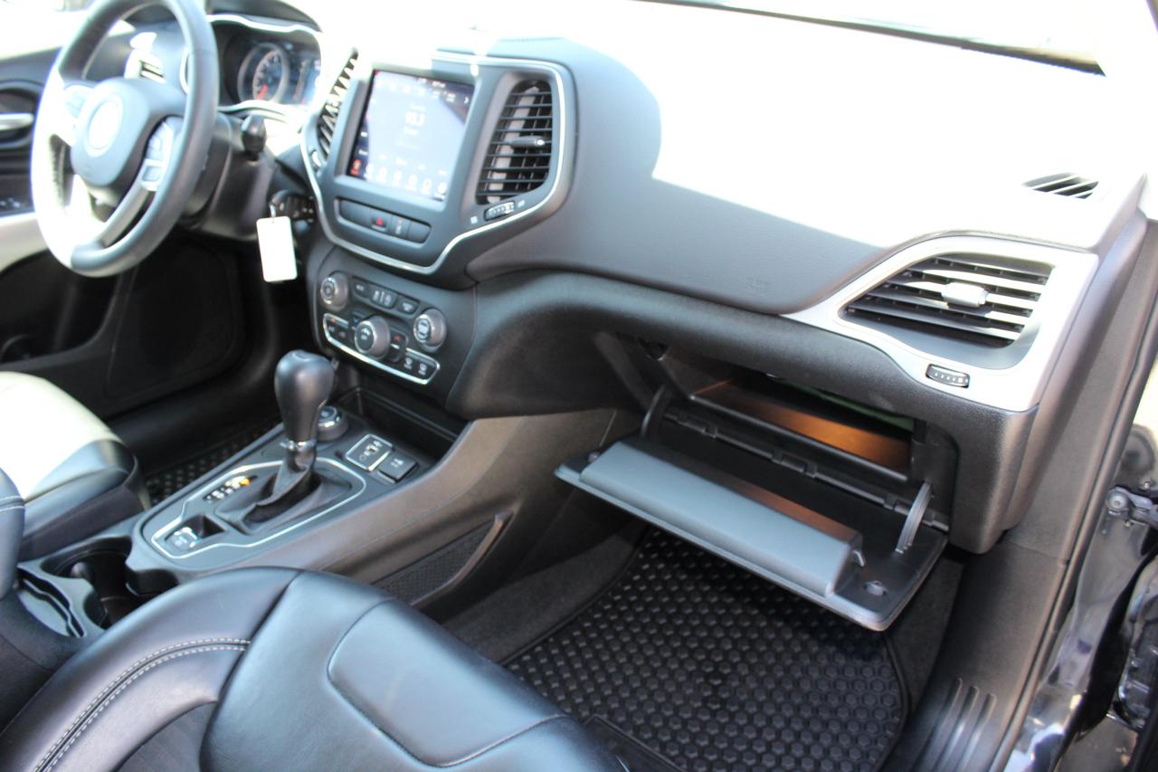 Jeep Cherokee Latitude 4WD 2022