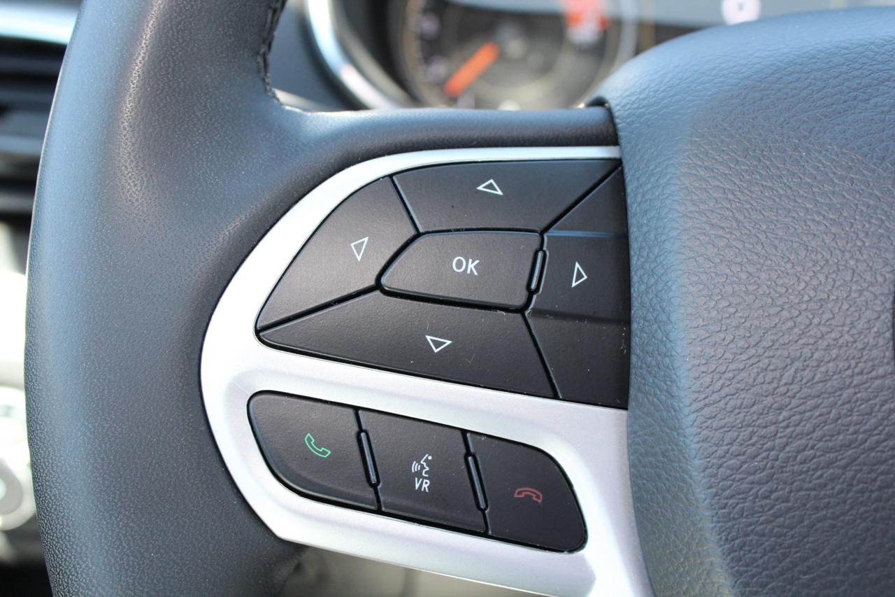 Jeep Cherokee Latitude 4WD 2022
