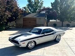 1970 Dodge Challenger  1970 Dodge Challenger