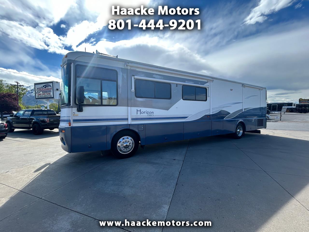 2003 Freightliner XLine Motorhome 39.5