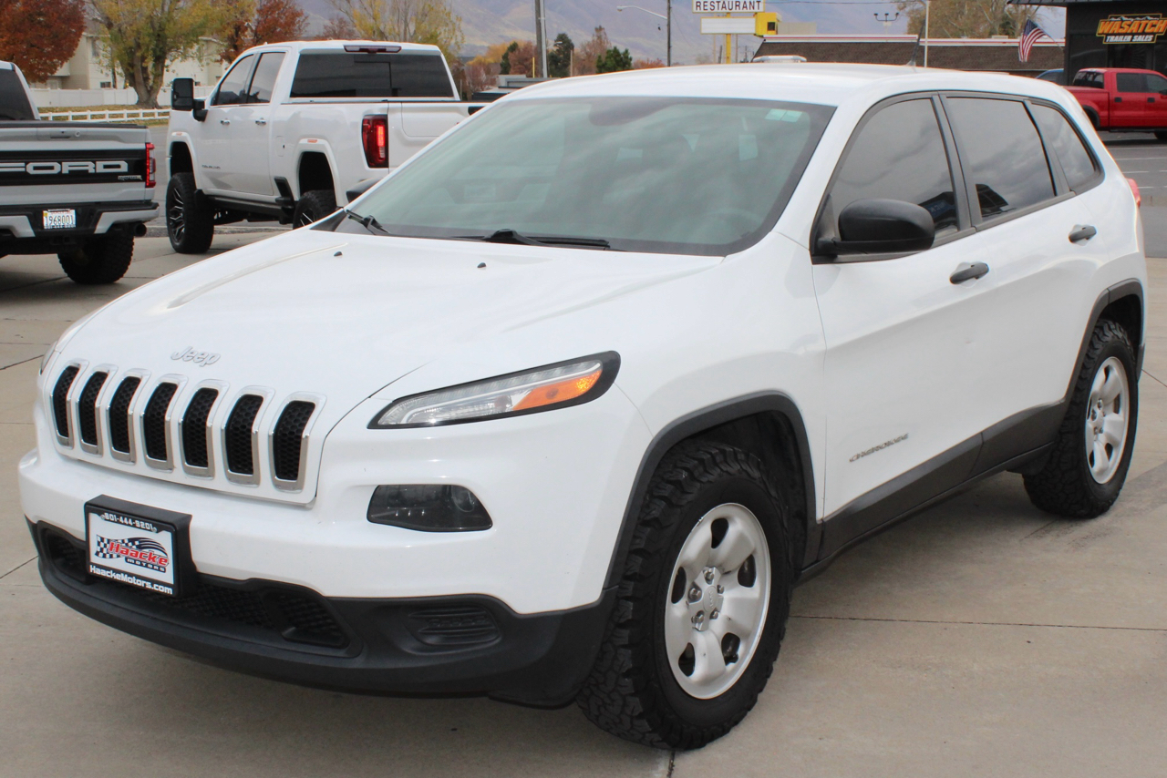 2017 Jeep Cherokee Sport photo 3