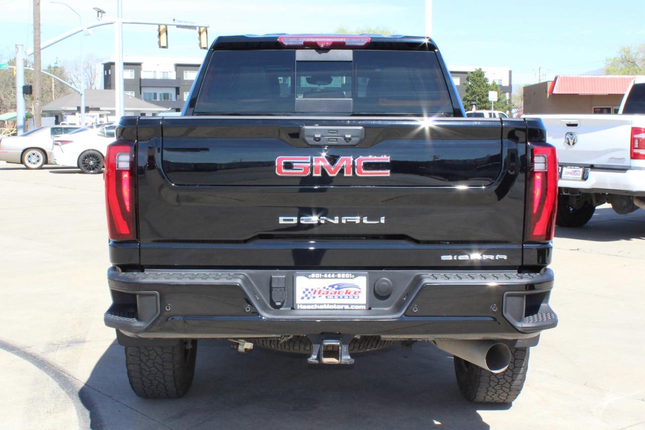 GMC Sierra 3500HD Denali Crew Cab 4WD 2024
