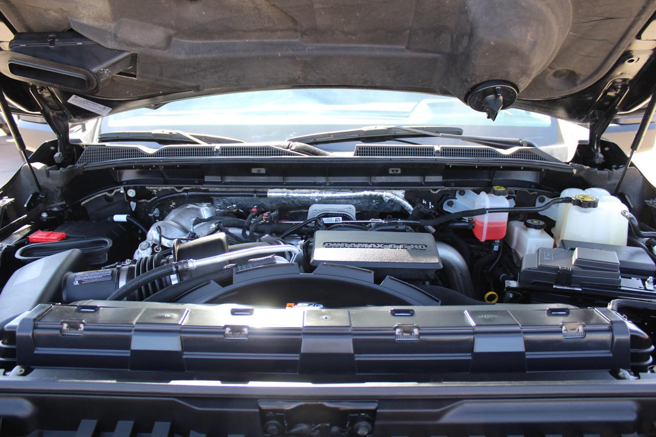 GMC Sierra 3500HD Denali Crew Cab 4WD 2024