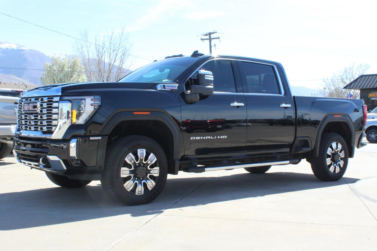 GMC Sierra 3500HD Denali Crew Cab 4WD 2024
