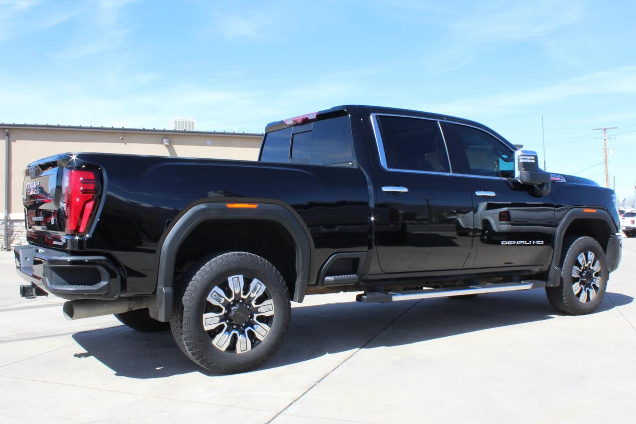 GMC Sierra 3500HD Denali Crew Cab 4WD 2024