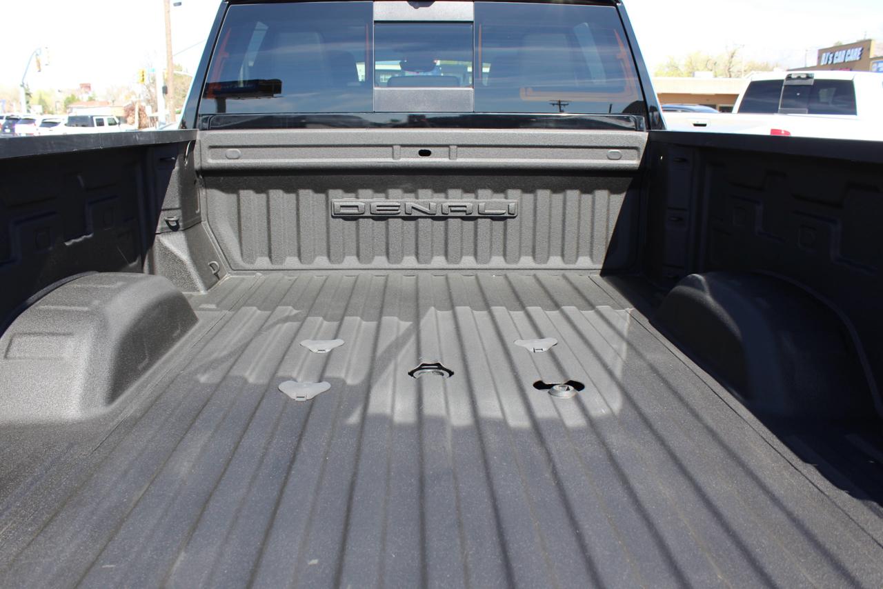 GMC Sierra 3500HD Denali Crew Cab 4WD 2024