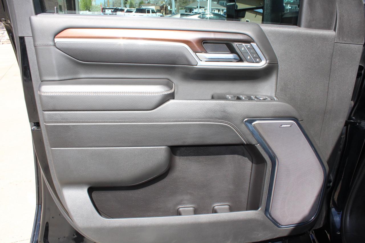 GMC Sierra 3500HD Denali Crew Cab 4WD 2024