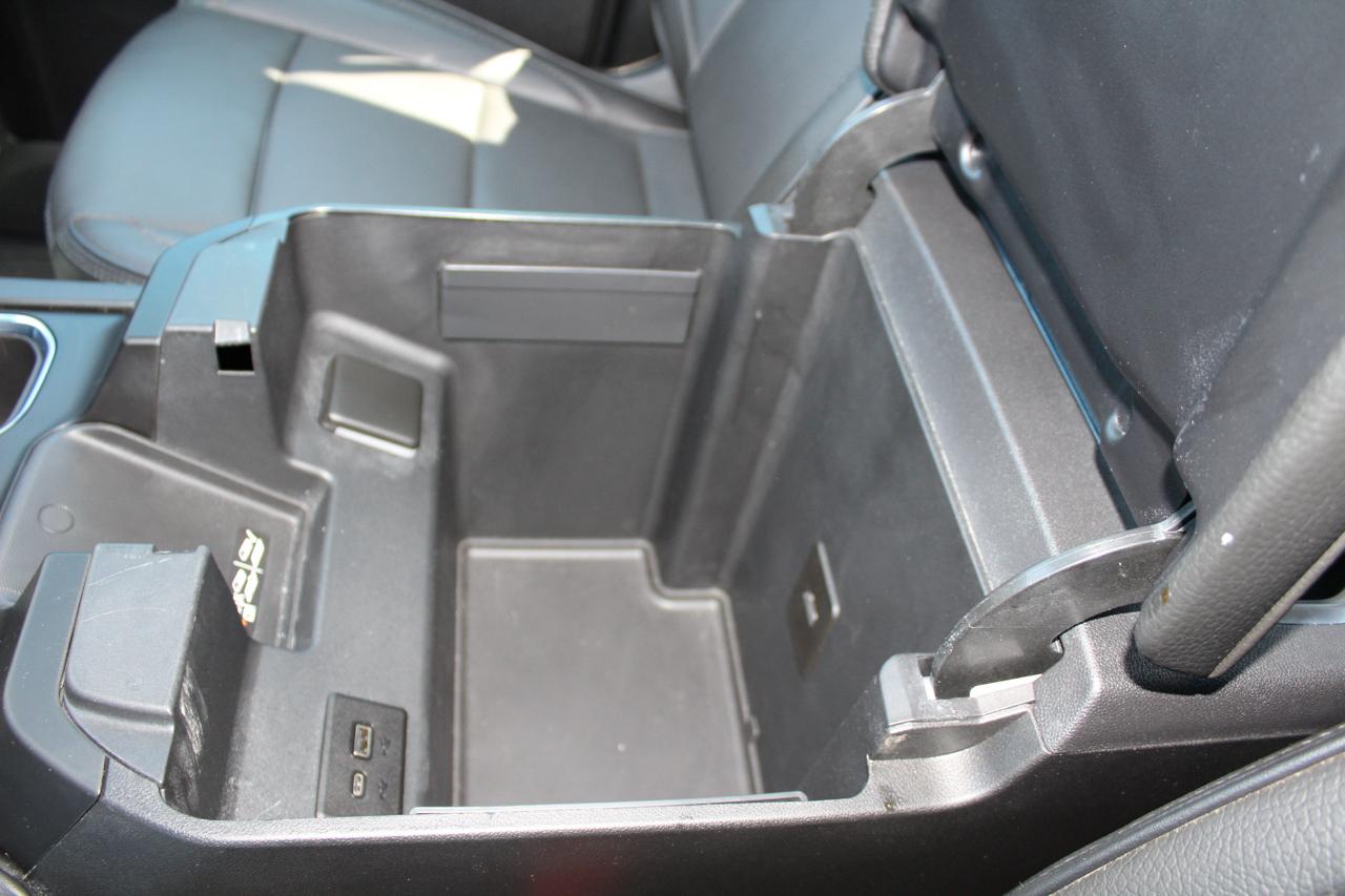 GMC Sierra 3500HD Denali Crew Cab 4WD 2024
