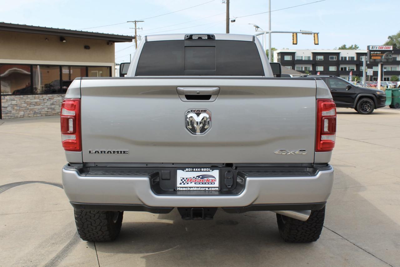 RAM 3500 Laramie Crew Cab 4WD 2024