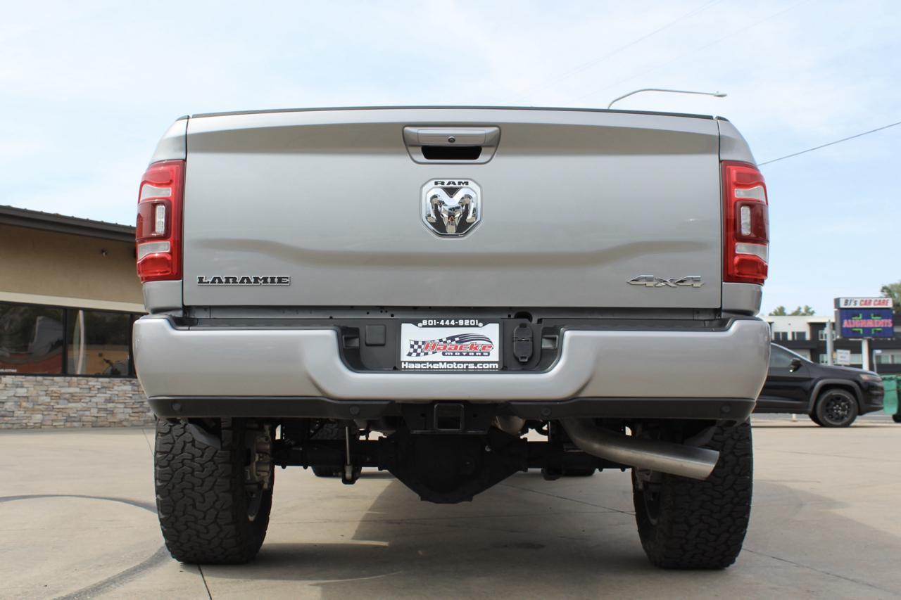 RAM 3500 Laramie Crew Cab 4WD 2024