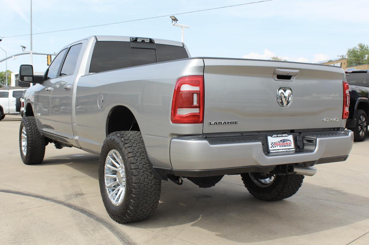 RAM 3500 Laramie Crew Cab 4WD 2024