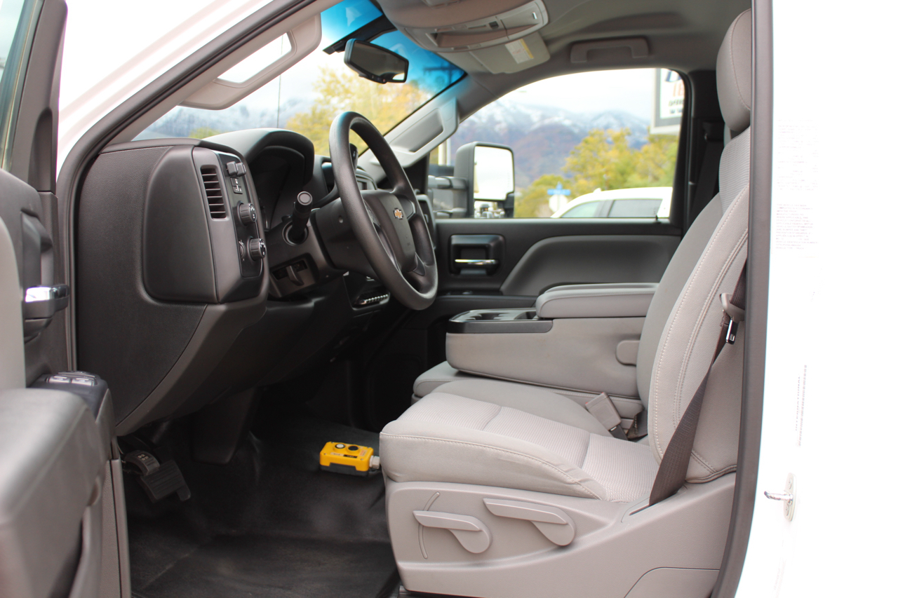 Chevrolet Silverado Medium Duty  2020