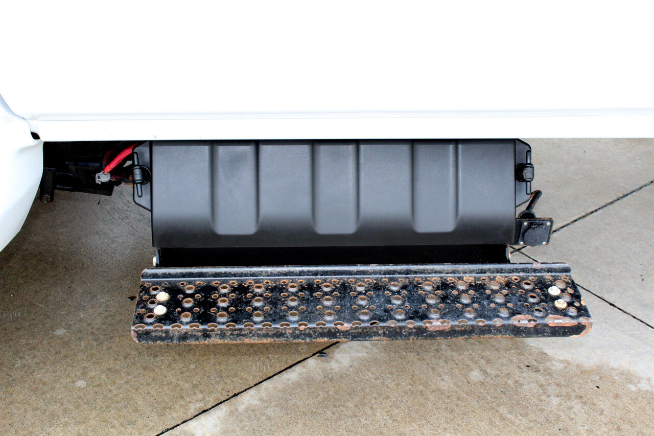 Chevrolet Silverado Medium Duty  2020