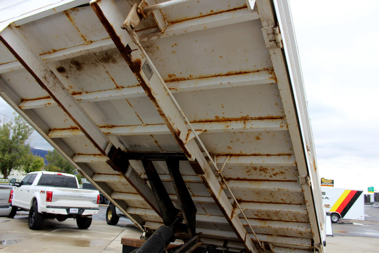 Chevrolet Silverado Medium Duty  2020