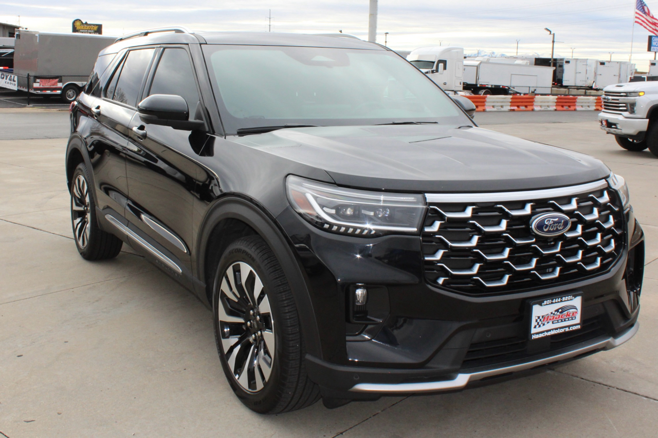 Ford Explorer Platinum AWD 2025