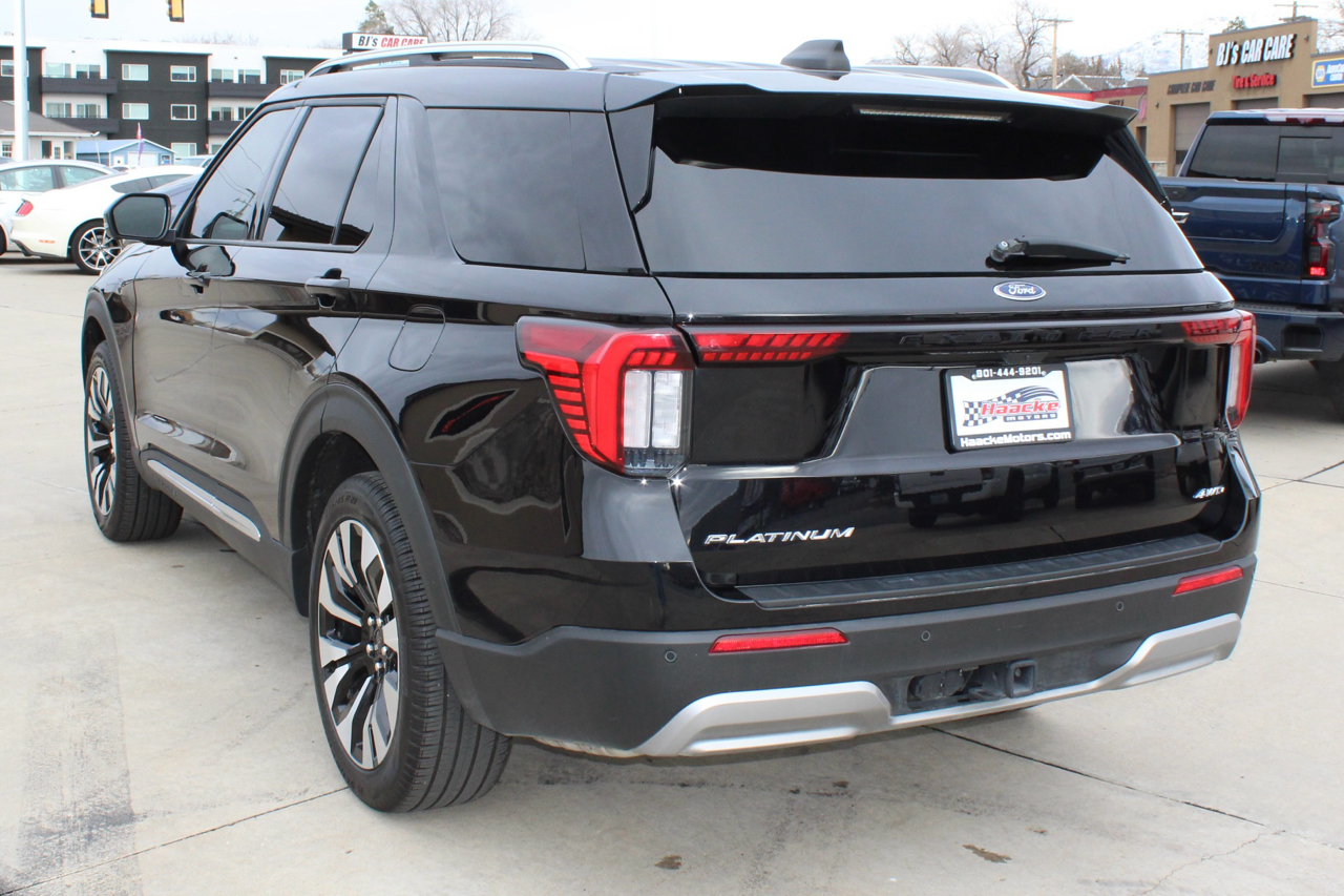 Ford Explorer Platinum AWD 2025