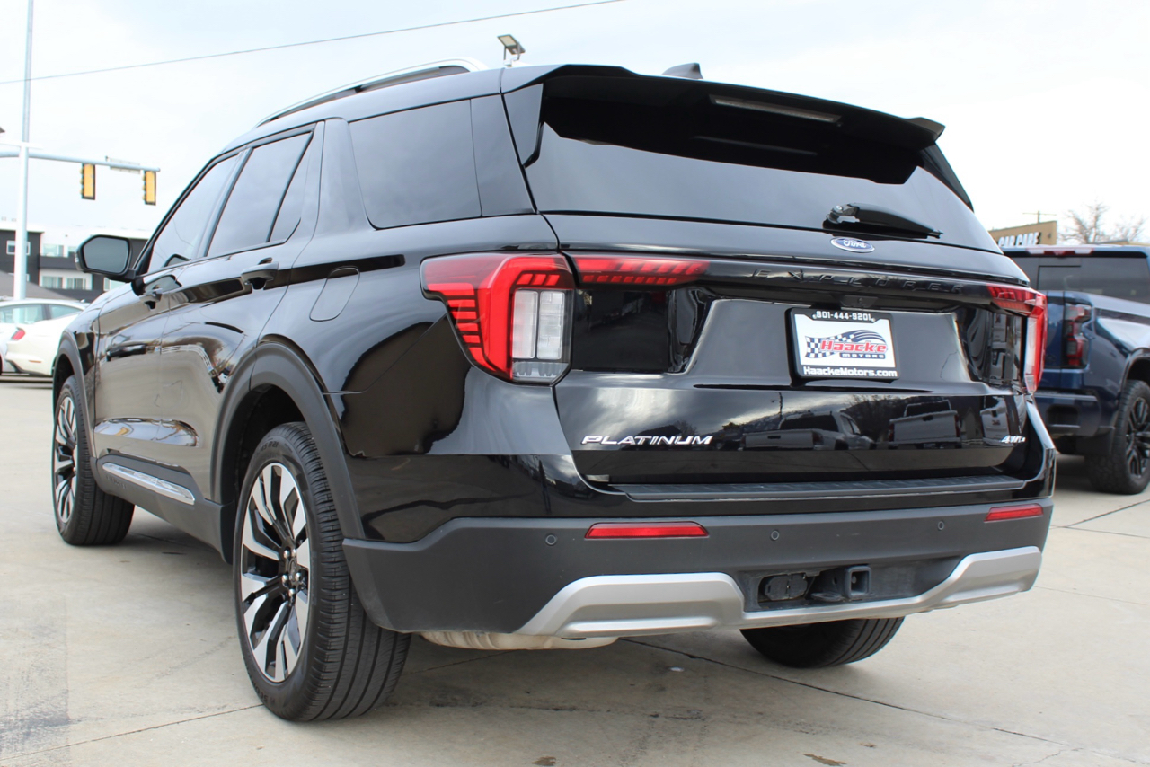 Ford Explorer Platinum AWD 2025