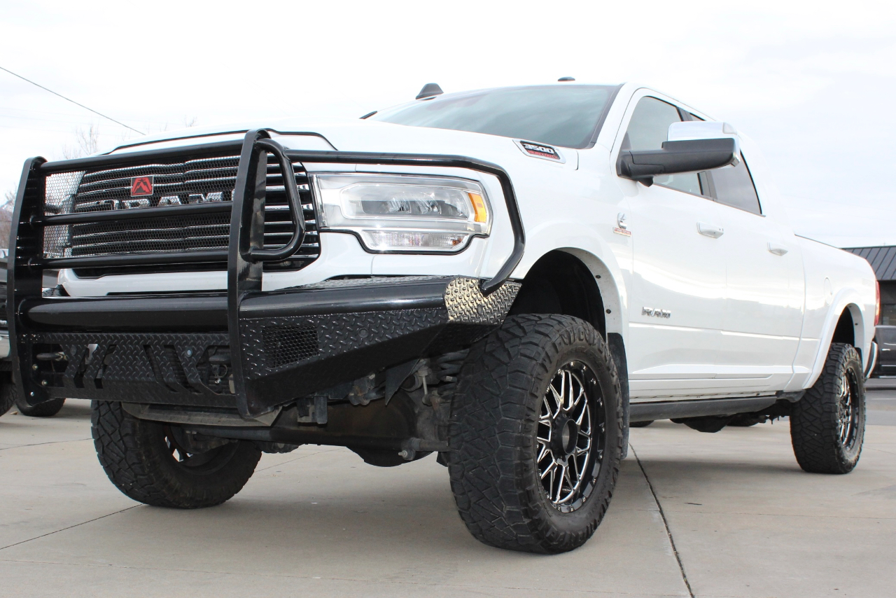 RAM 3500 Laramie Mega Cab 4WD 2022