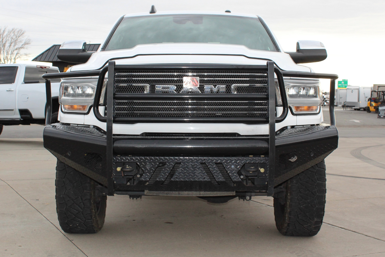 RAM 3500 Laramie Mega Cab 4WD 2022