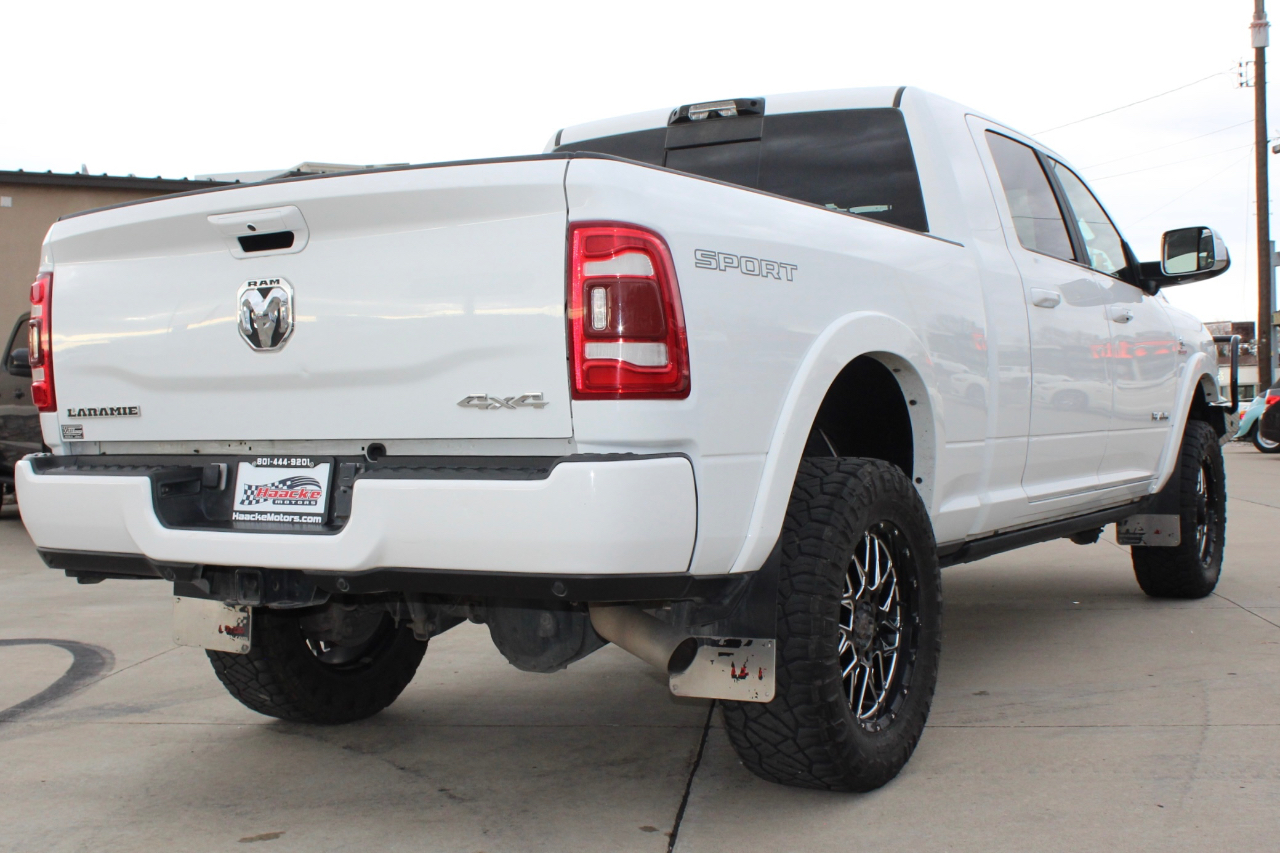 RAM 3500 Laramie Mega Cab 4WD 2022