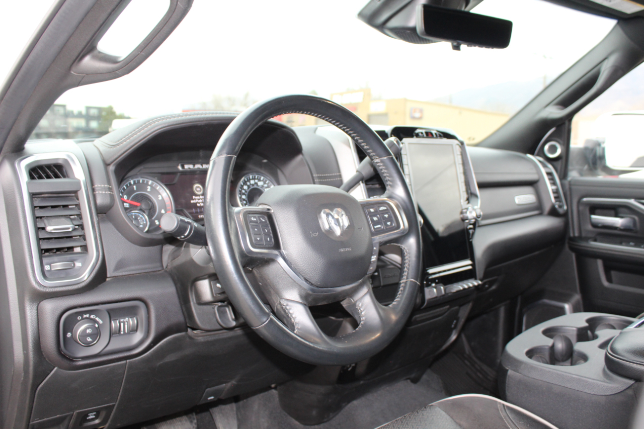 RAM 3500 Laramie Mega Cab 4WD 2022