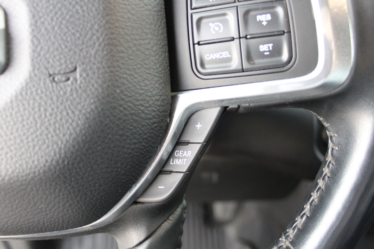 RAM 3500 Laramie Mega Cab 4WD 2022