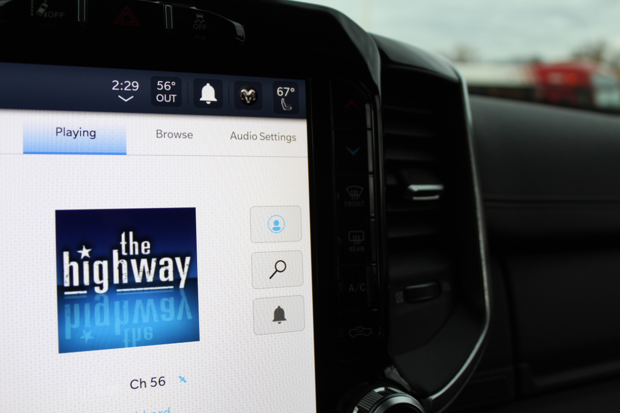 RAM 3500 Laramie Mega Cab 4WD 2022