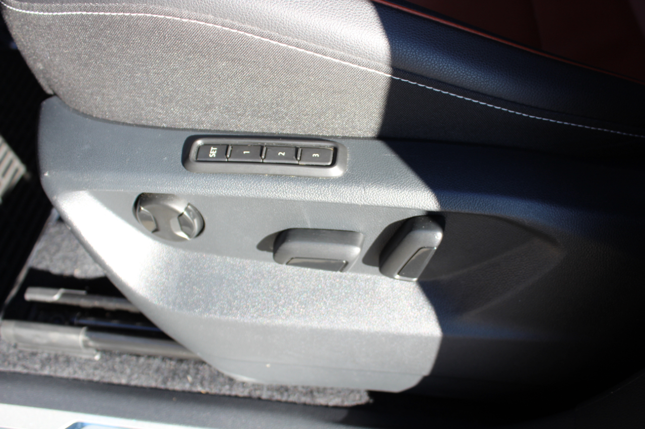 Volkswagen Tiguan  2021